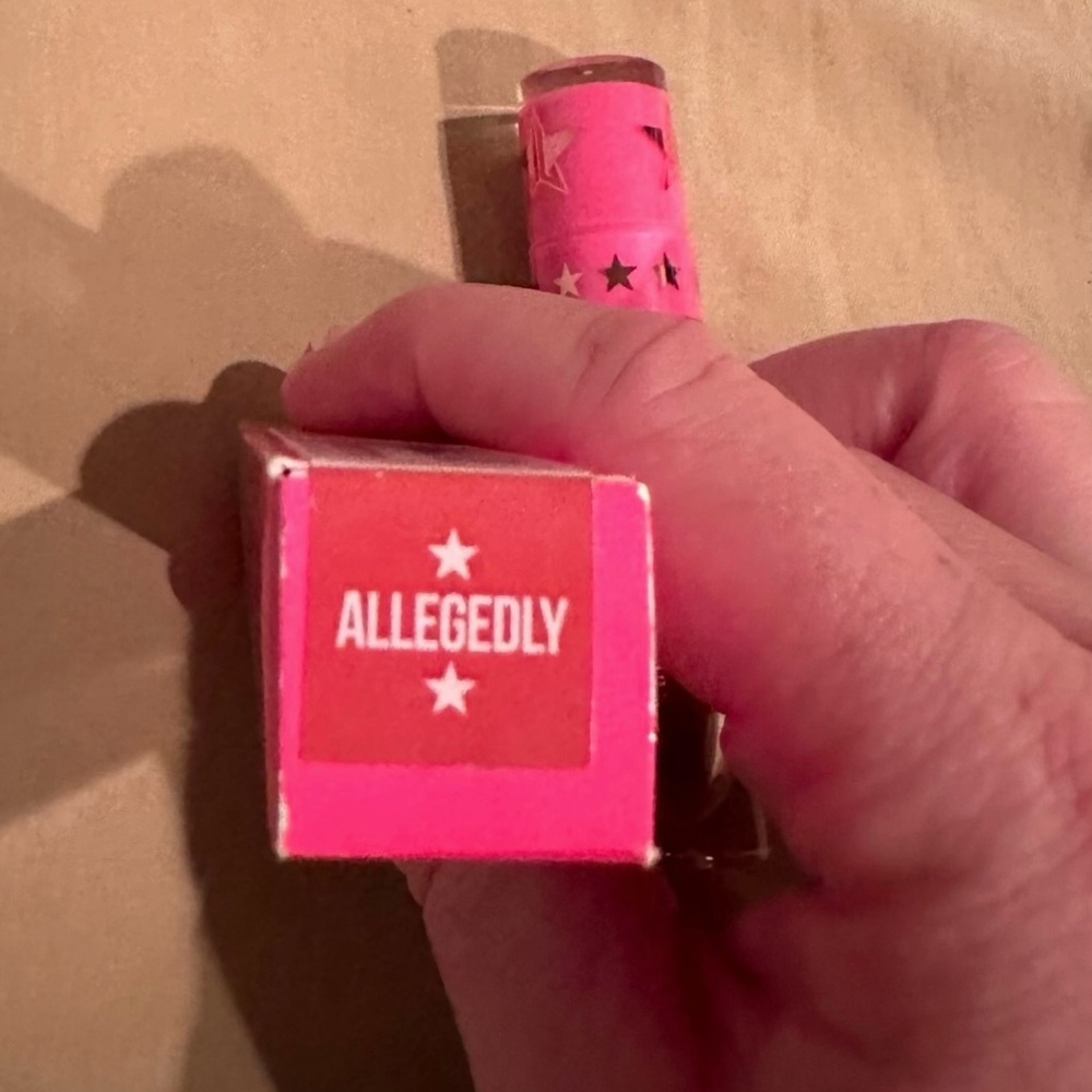 Jeffree Star Liquid Lipstick in Matte Light Brown- “Allegedly”- NEW! Never used - Picture 8 of 9